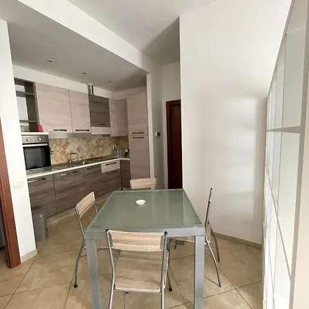 Fox In Bed and Breakfast 3*