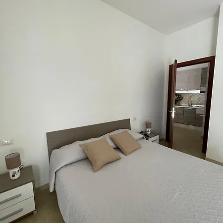 Fox In Bed & Breakfast